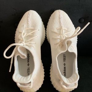 YEEZY BOOST 350! Creamy white!